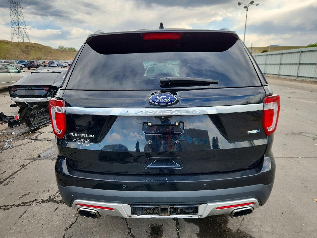 Ford Explorer Platinum