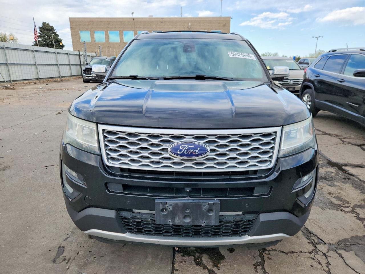 Ford Explorer Platinum