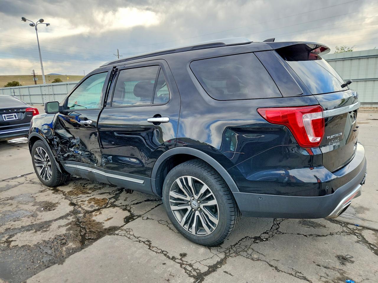 Ford Explorer Platinum