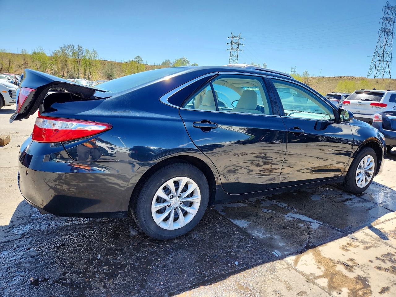 Toyota Camry Le