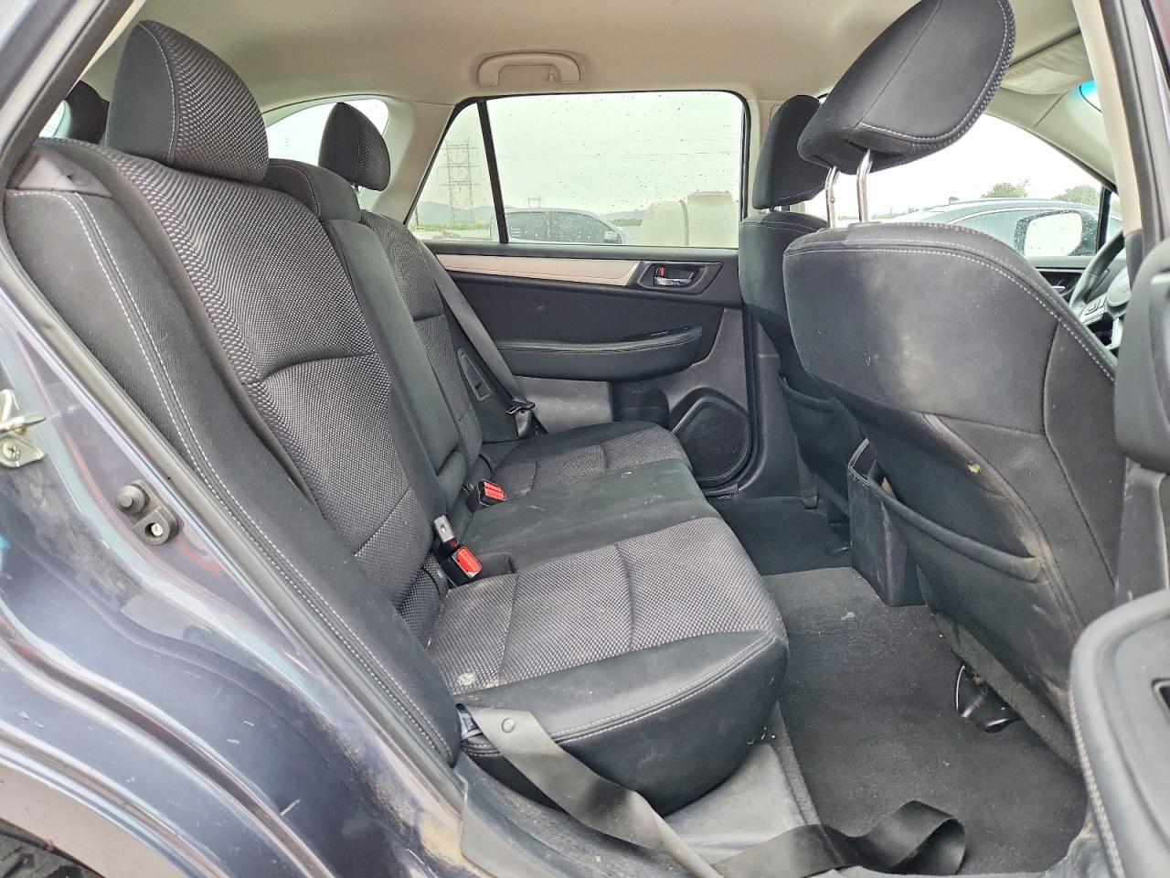 Subaru Outback 2.5i