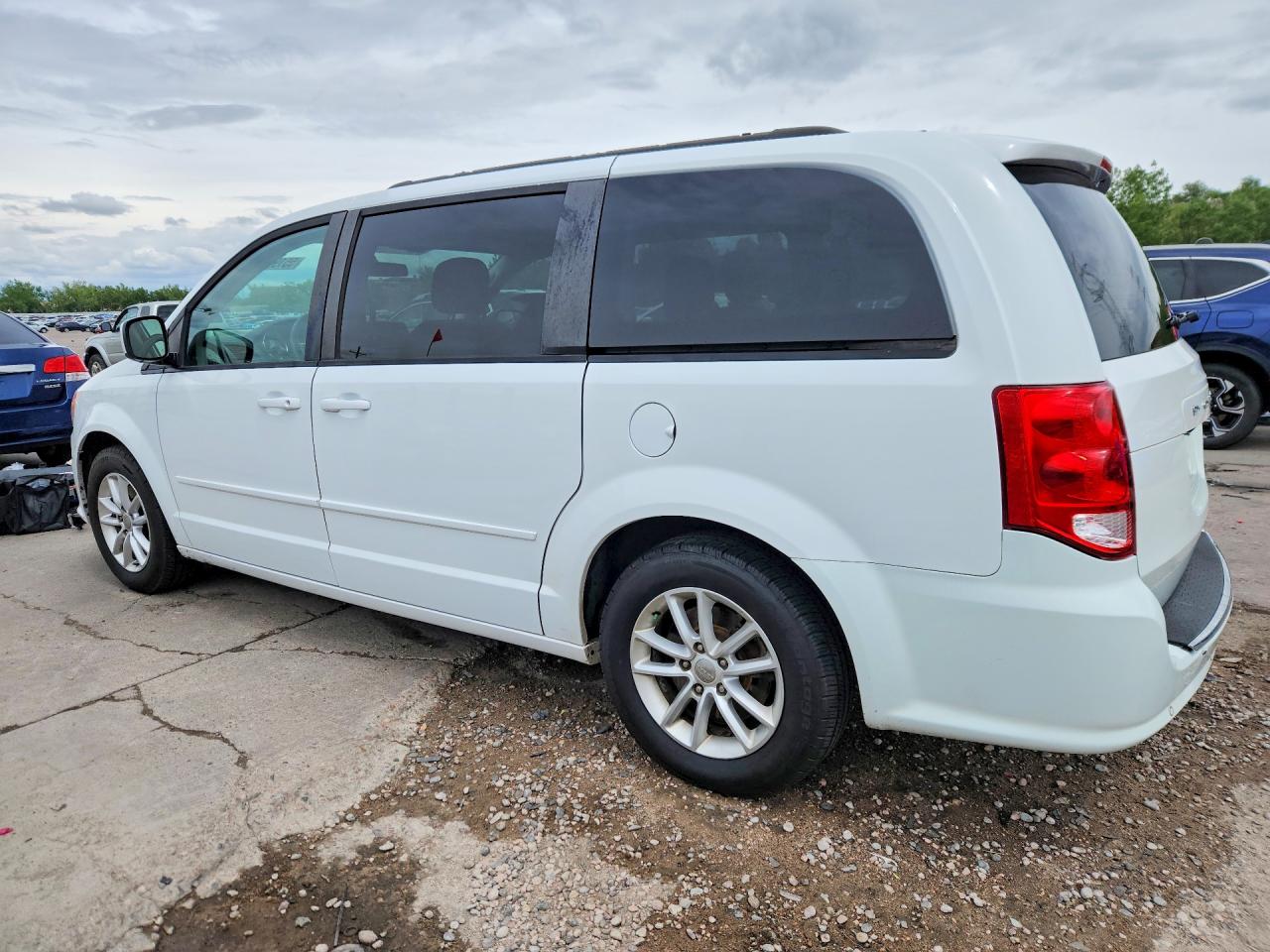 Dodge Caravan Sxt