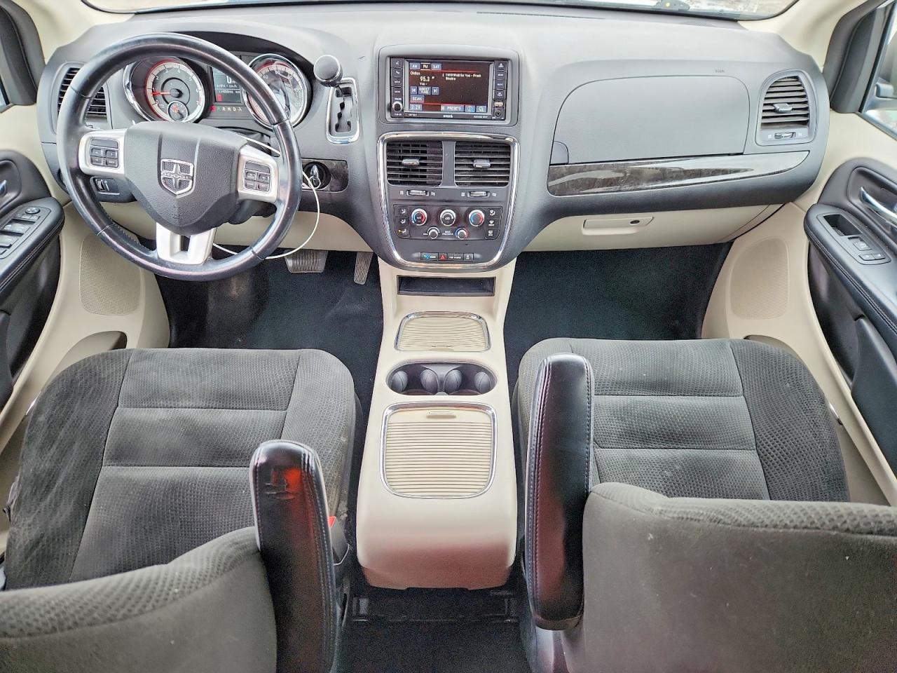 Dodge Caravan Sxt