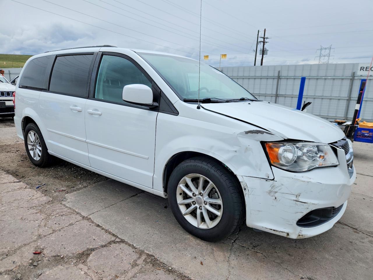 Dodge Caravan Sxt
