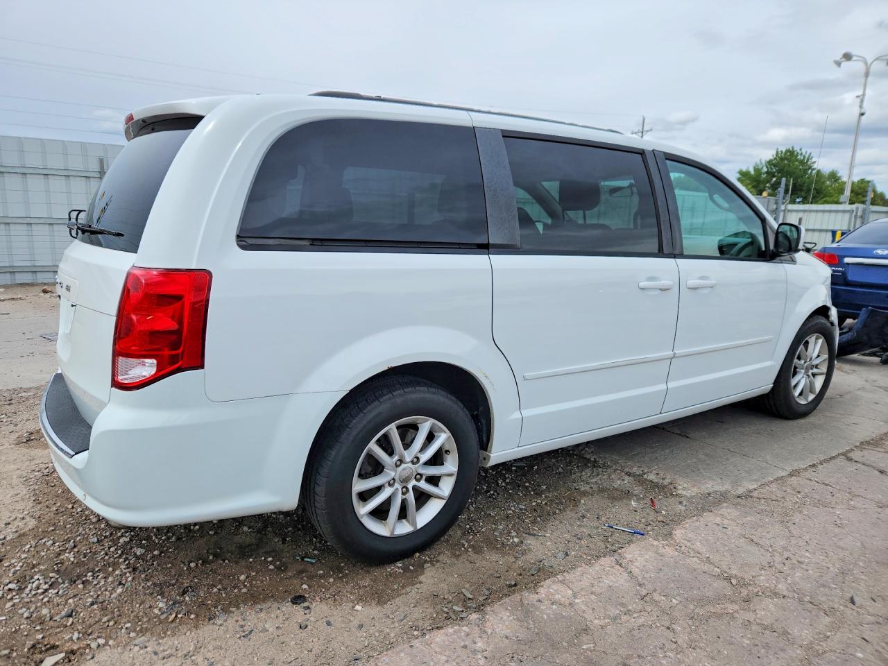 Dodge Caravan Sxt