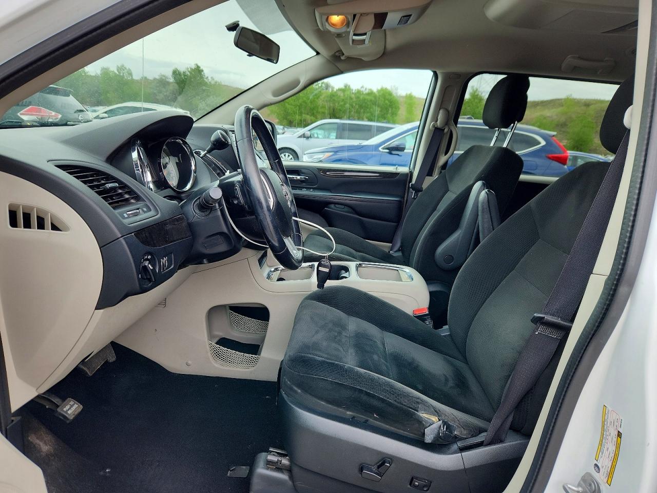 Dodge Caravan Sxt