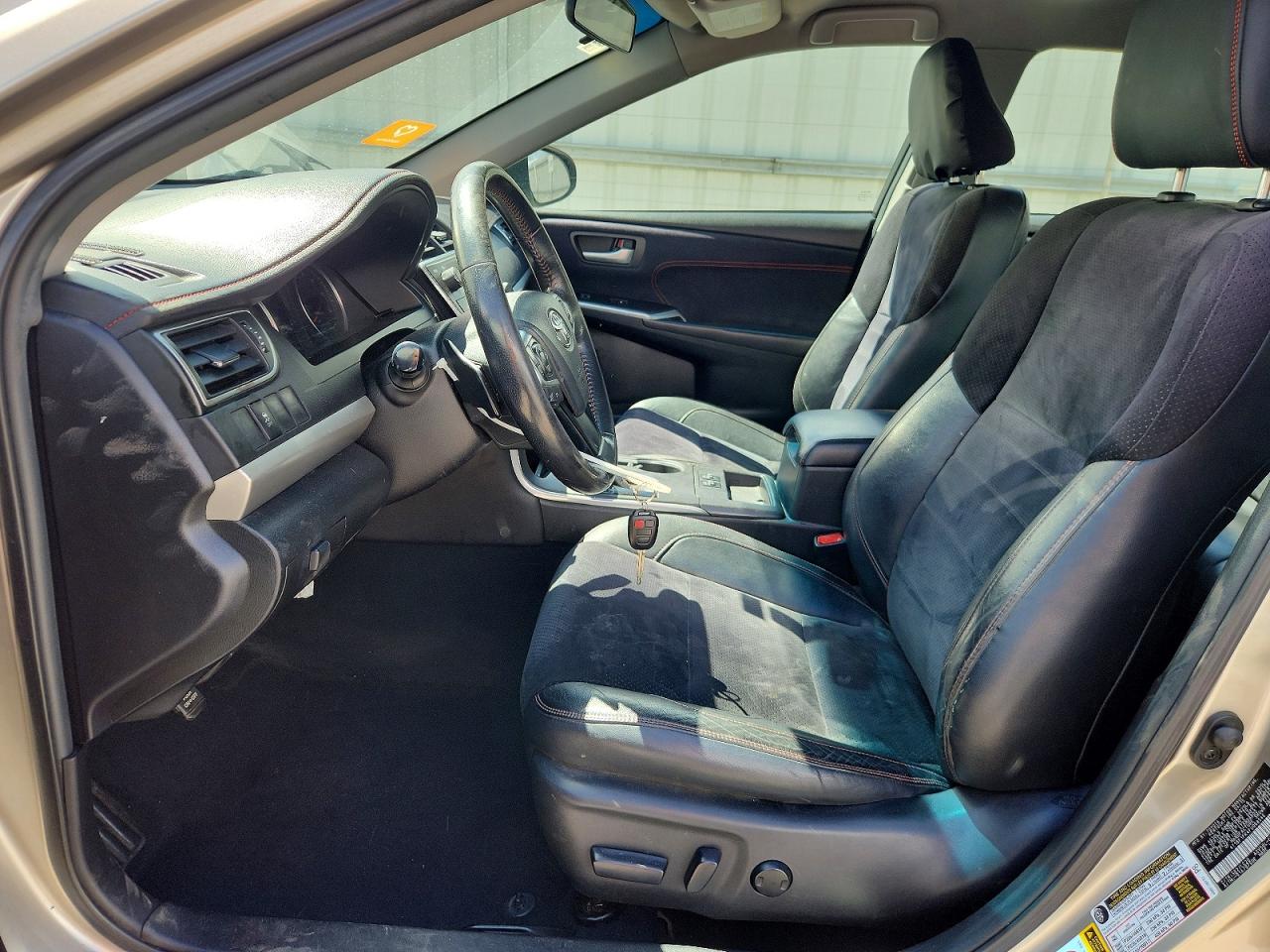 Toyota Camry Xse