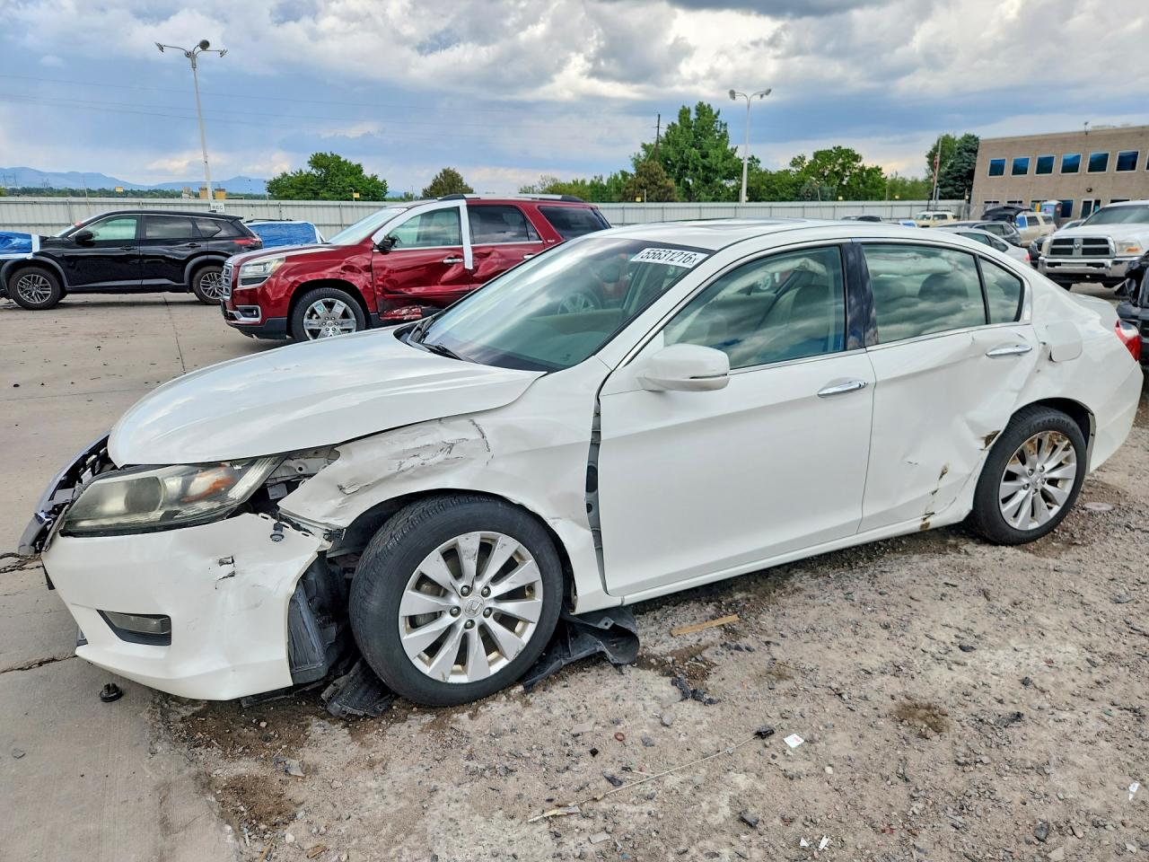 Salvage Honda Accord Image