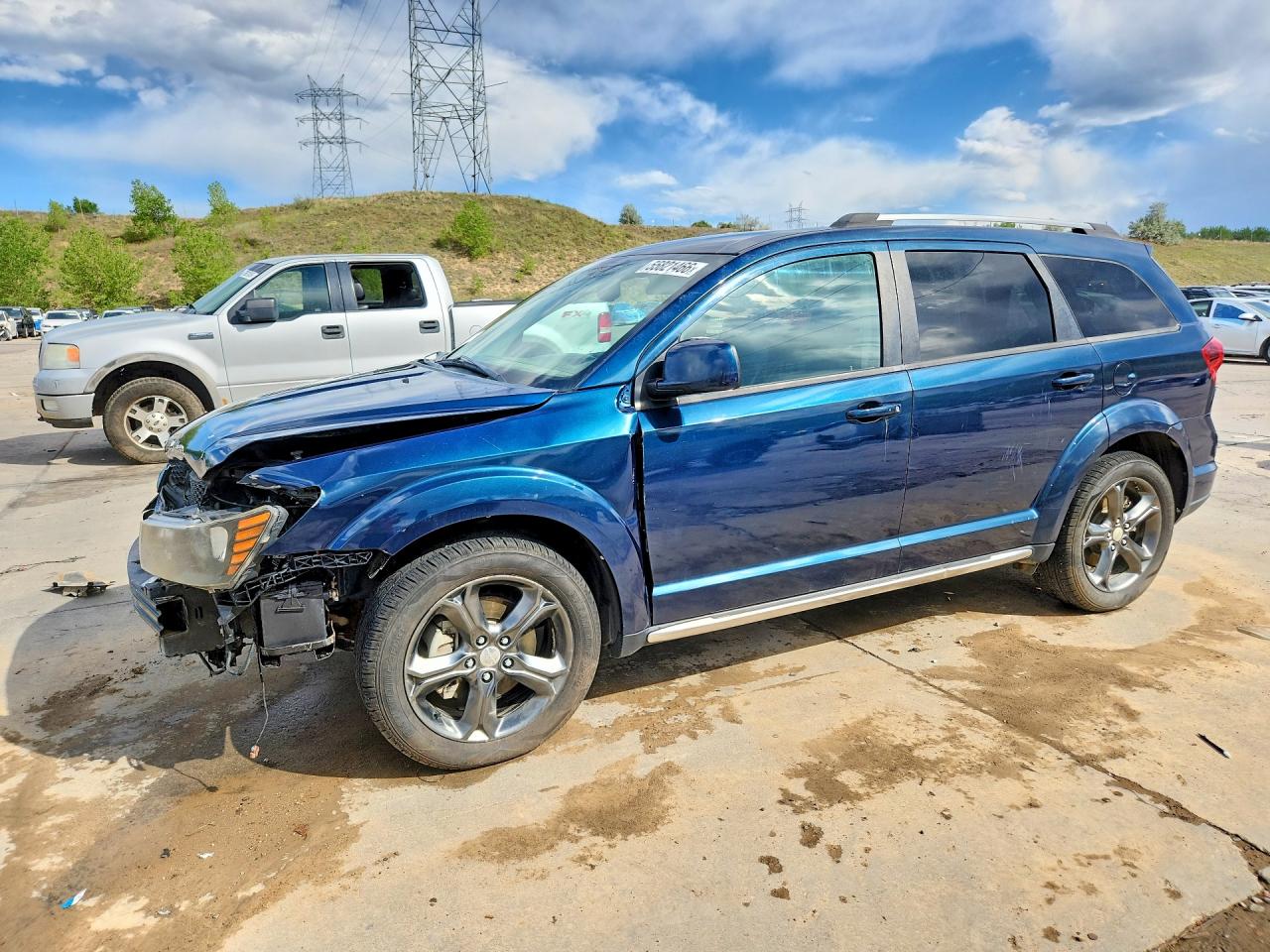 Salvage Dodge Journey Image