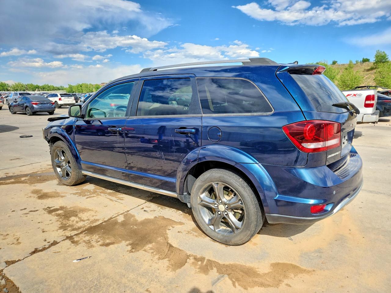 Dodge Journey Crossroad