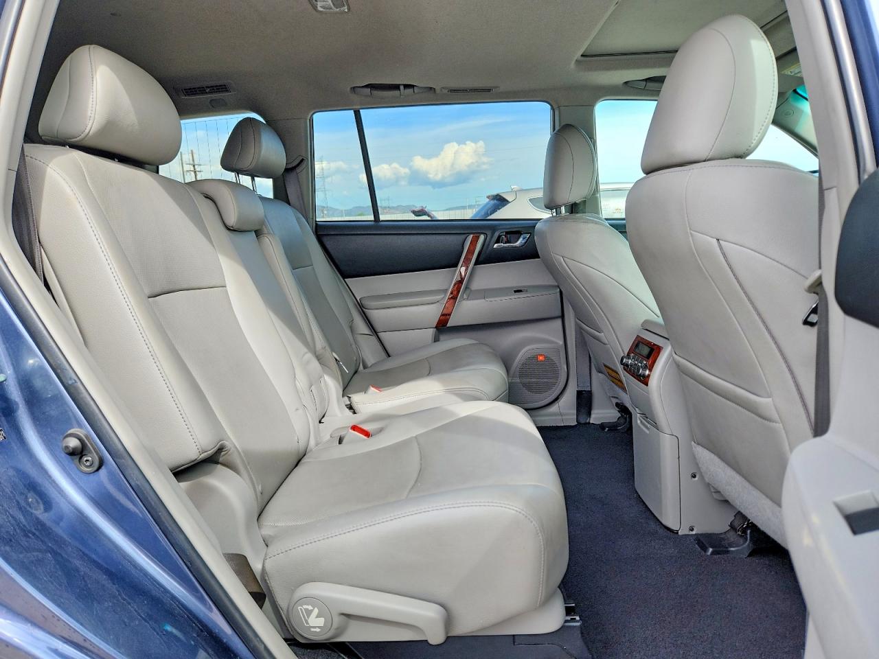Toyota Highlander Limited