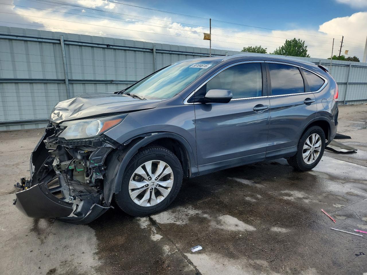 Salvage Honda Crv Image