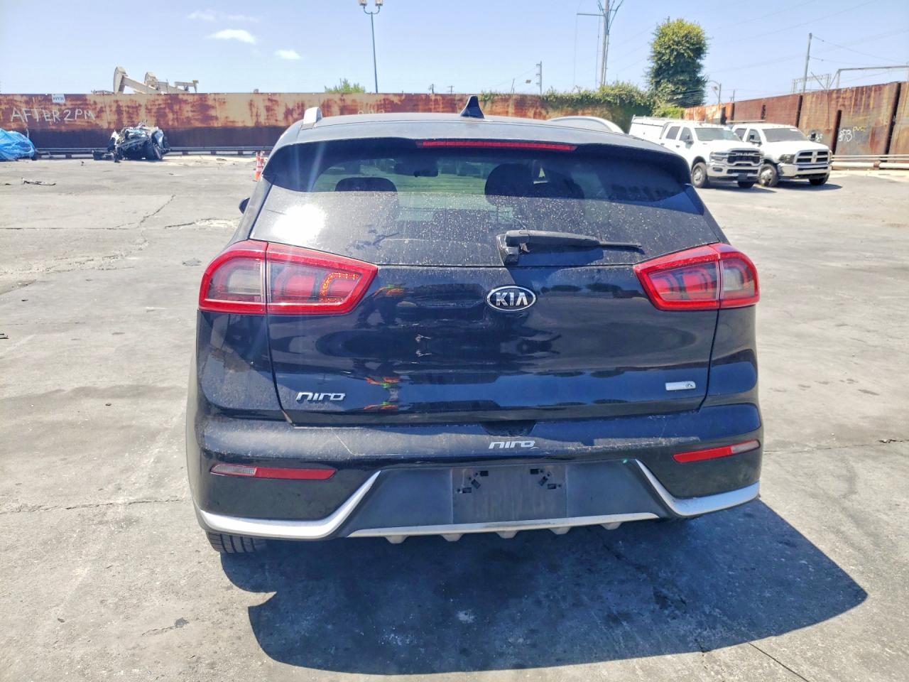 Kia Niro Lx
