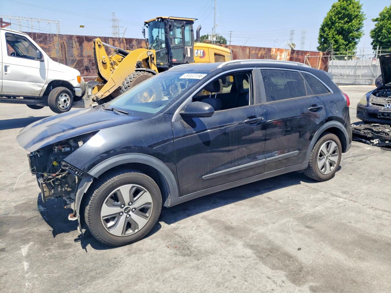 Salvage Kia Niro Image