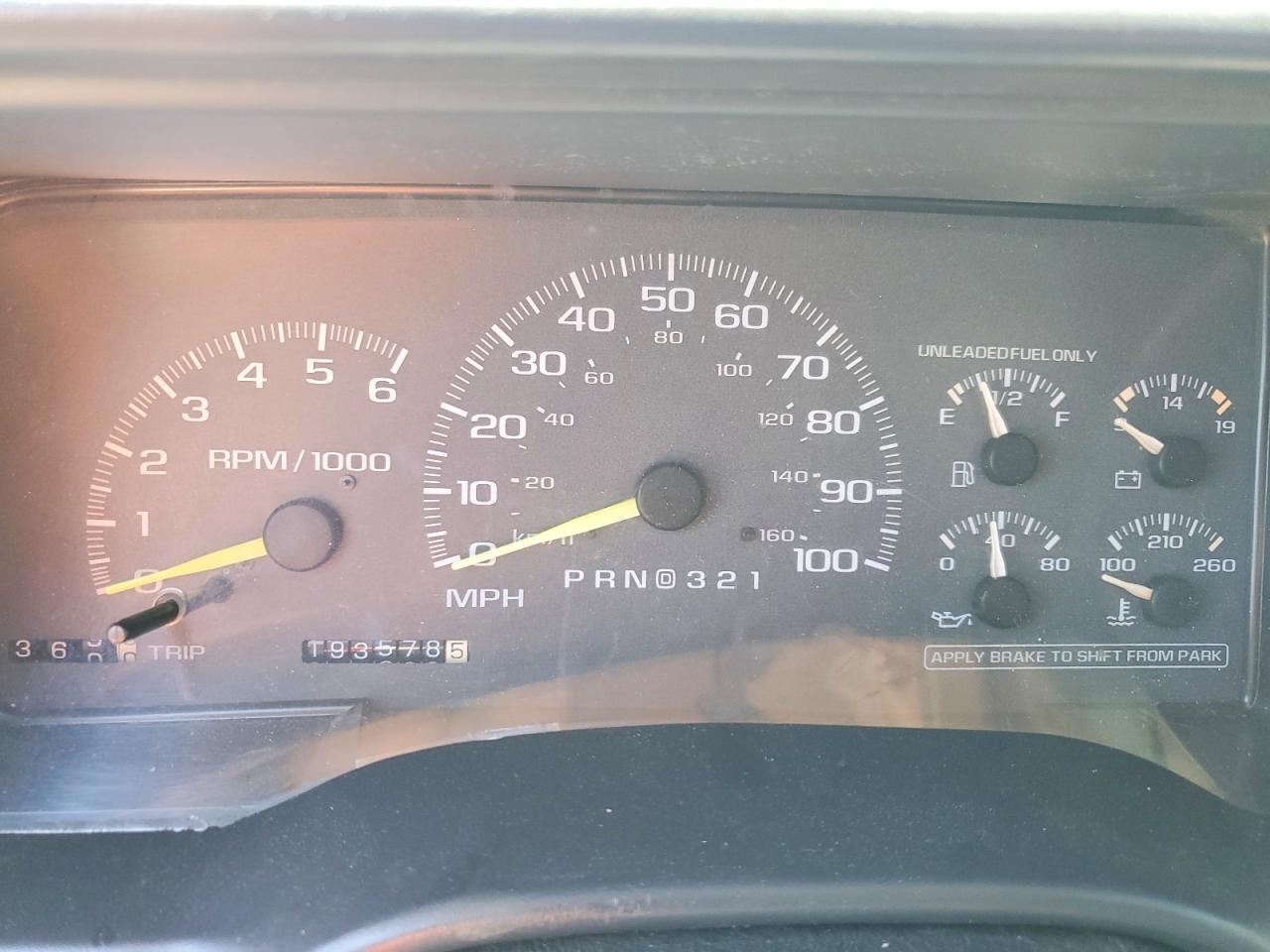 Chevrolet Suburban K2500
