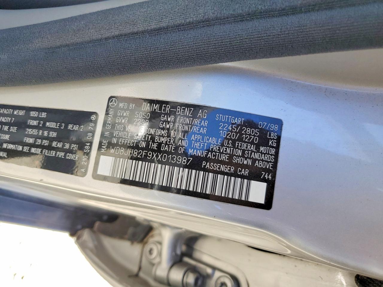 Mercedes-Benz E-Class 320 4matic