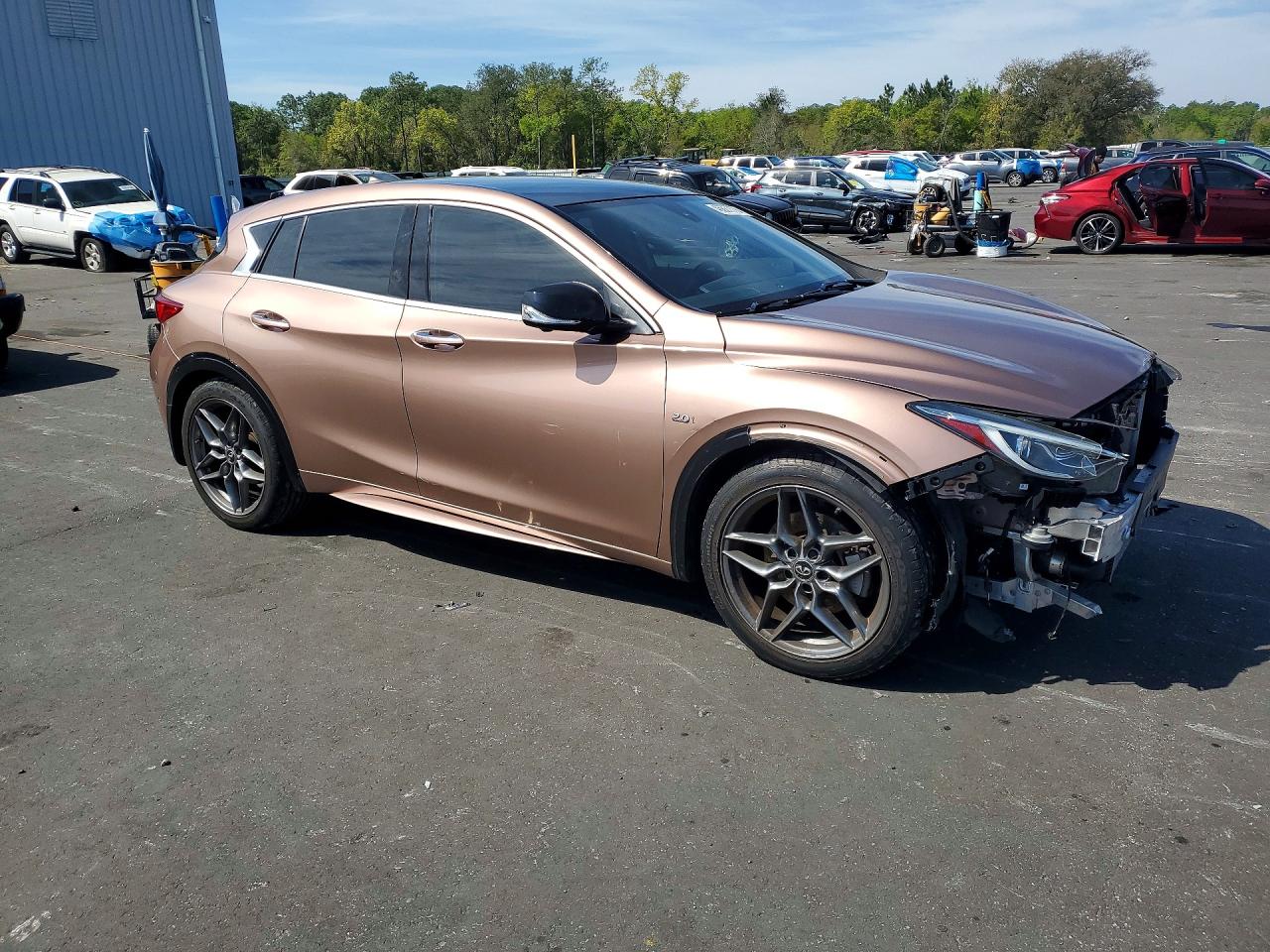 INFINITI Qx Sport