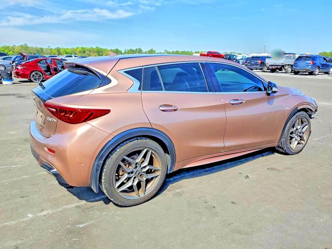 INFINITI Qx Sport