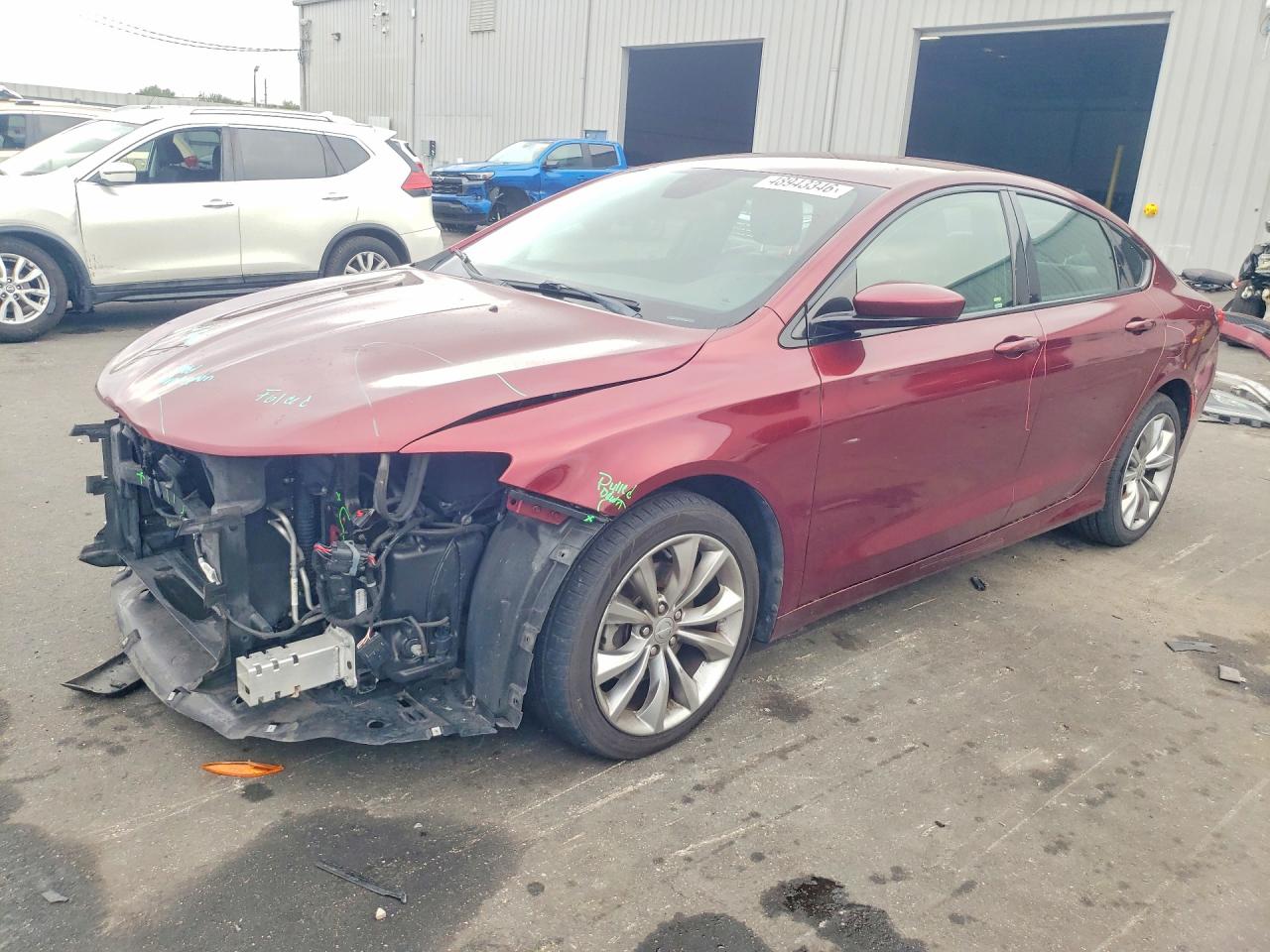 Salvage Chrysler 200 Image