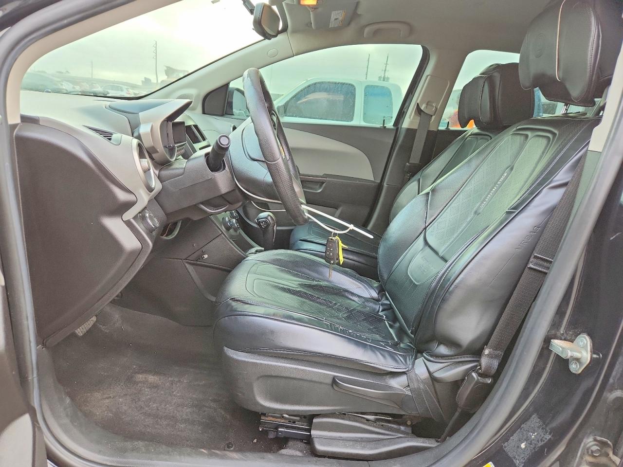 Chevrolet Sonic Lt