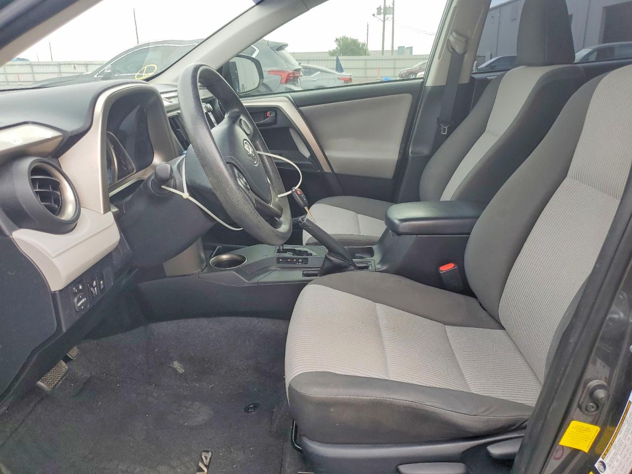 Toyota RAV4 Le