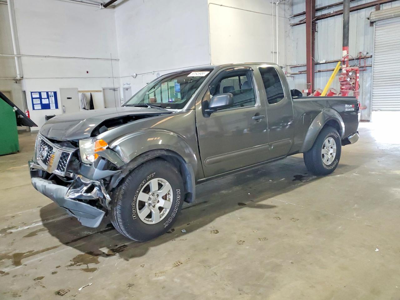 Salvage Nissan Frontier Image