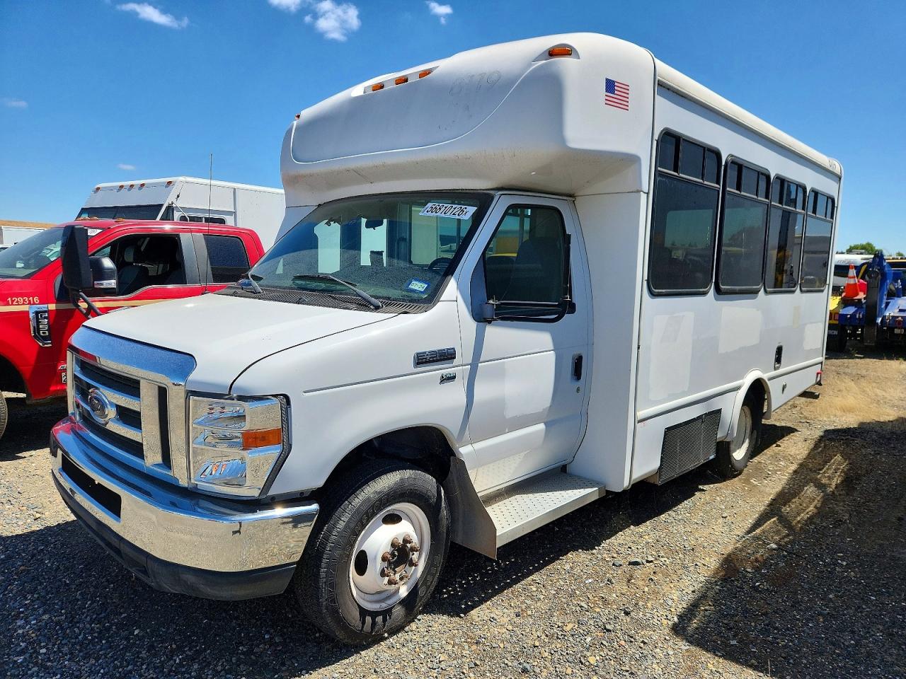 Ford Econoline E350 Super Duty Van