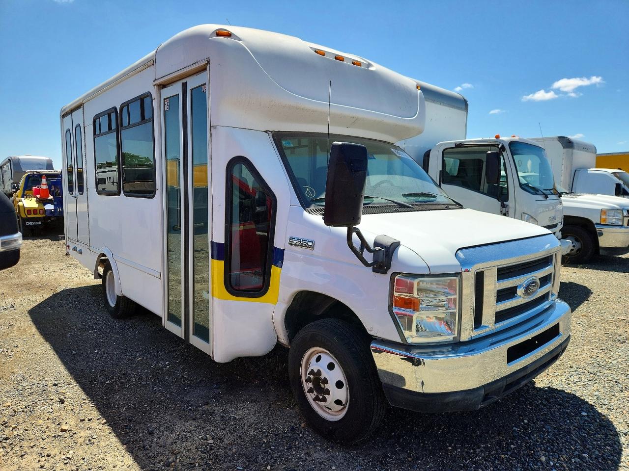 Salvage Ford Econoline Image