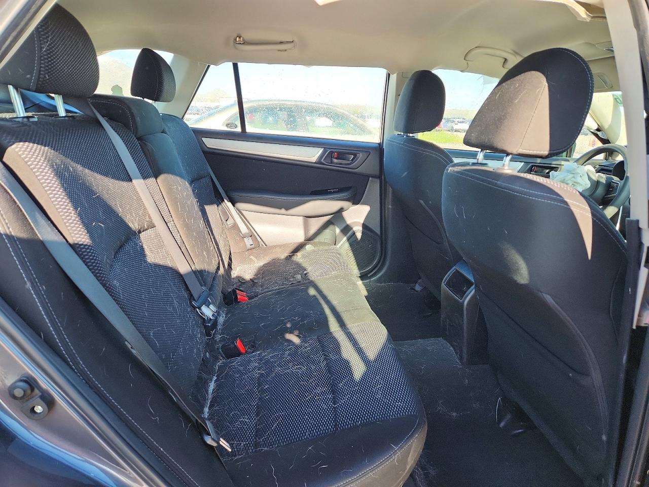 Subaru Outback 2.5i