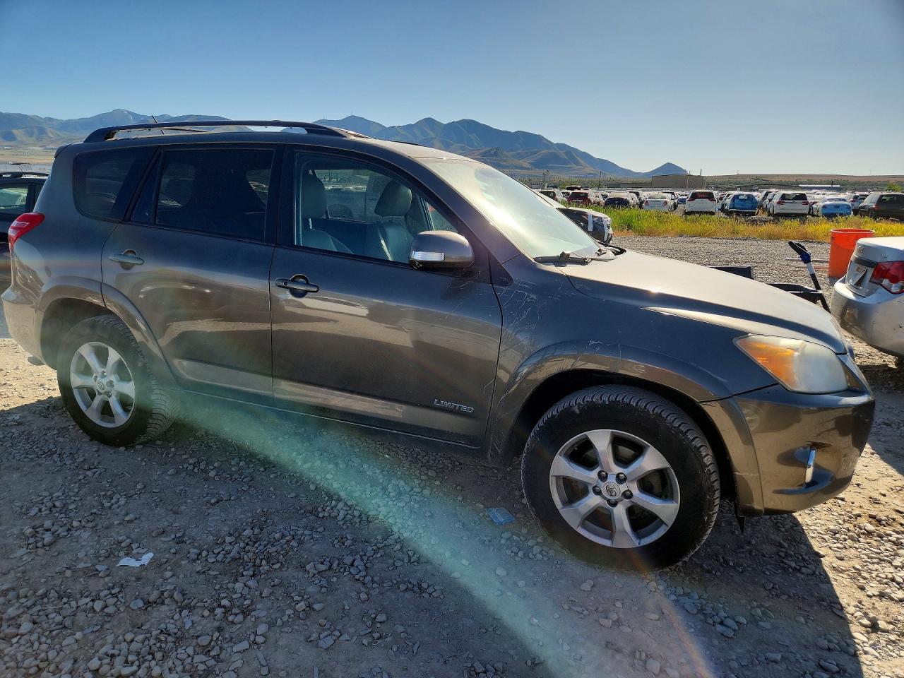Toyota RAV4 Limited