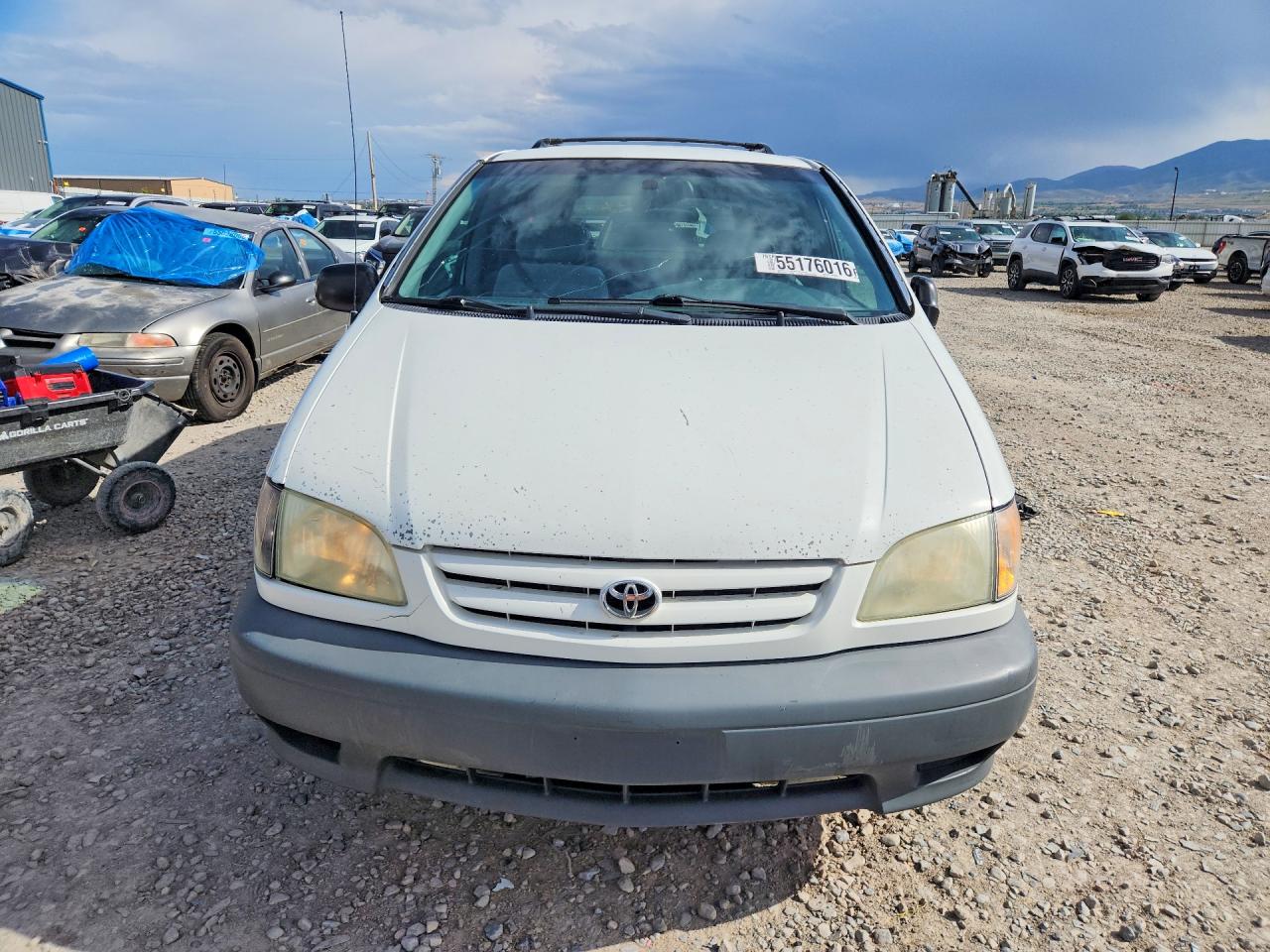 Toyota Sienna Ce