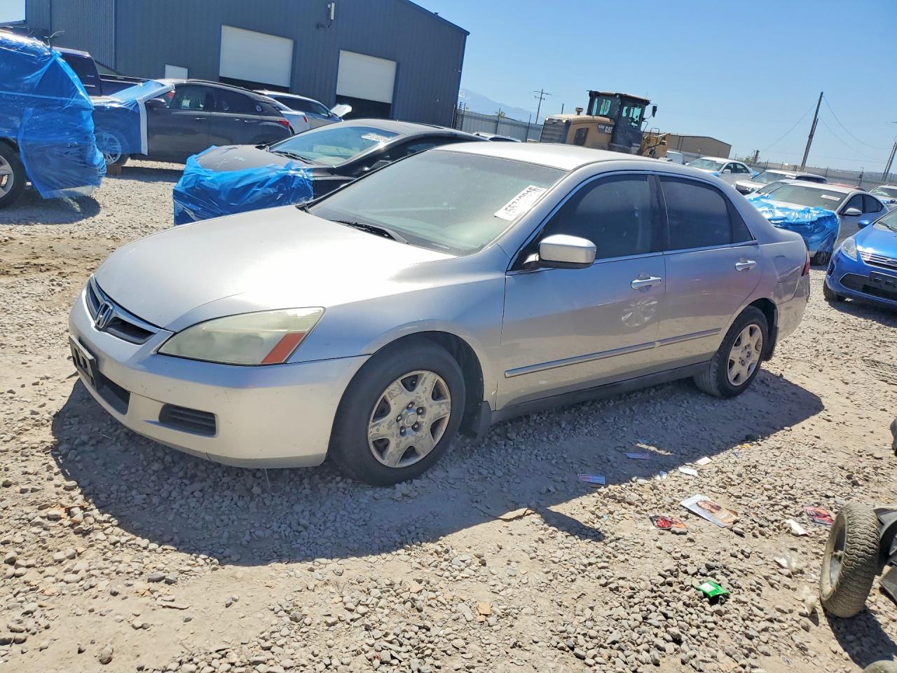 Salvage Honda Accord Image