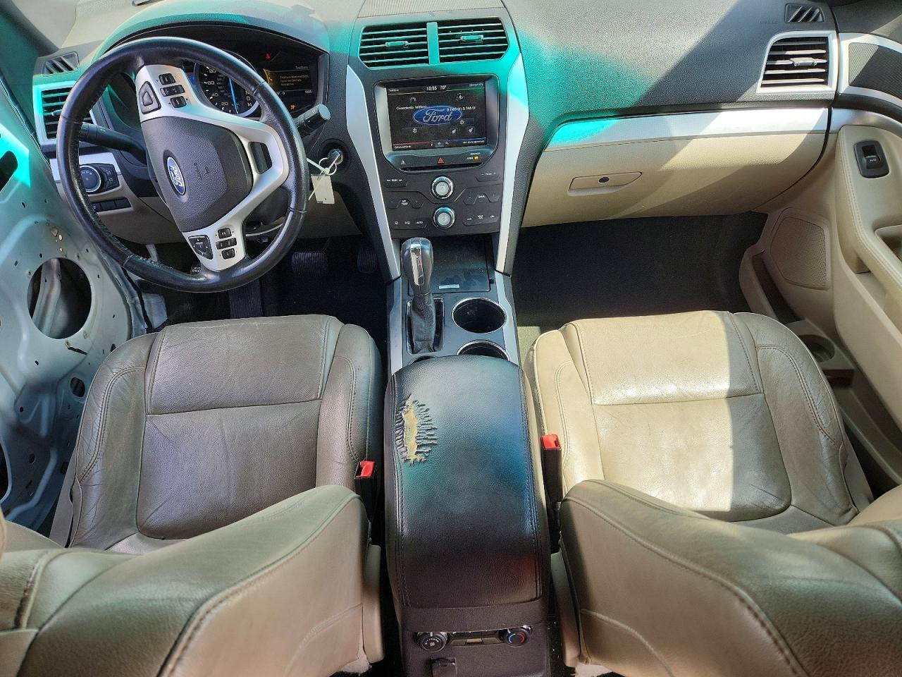 Ford Explorer Xlt