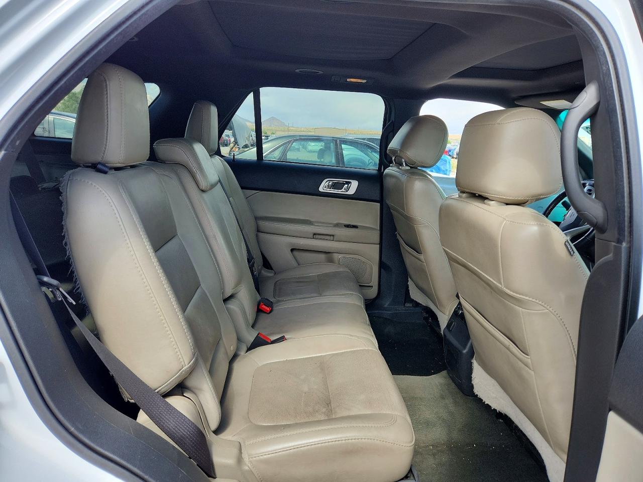 Ford Explorer Xlt