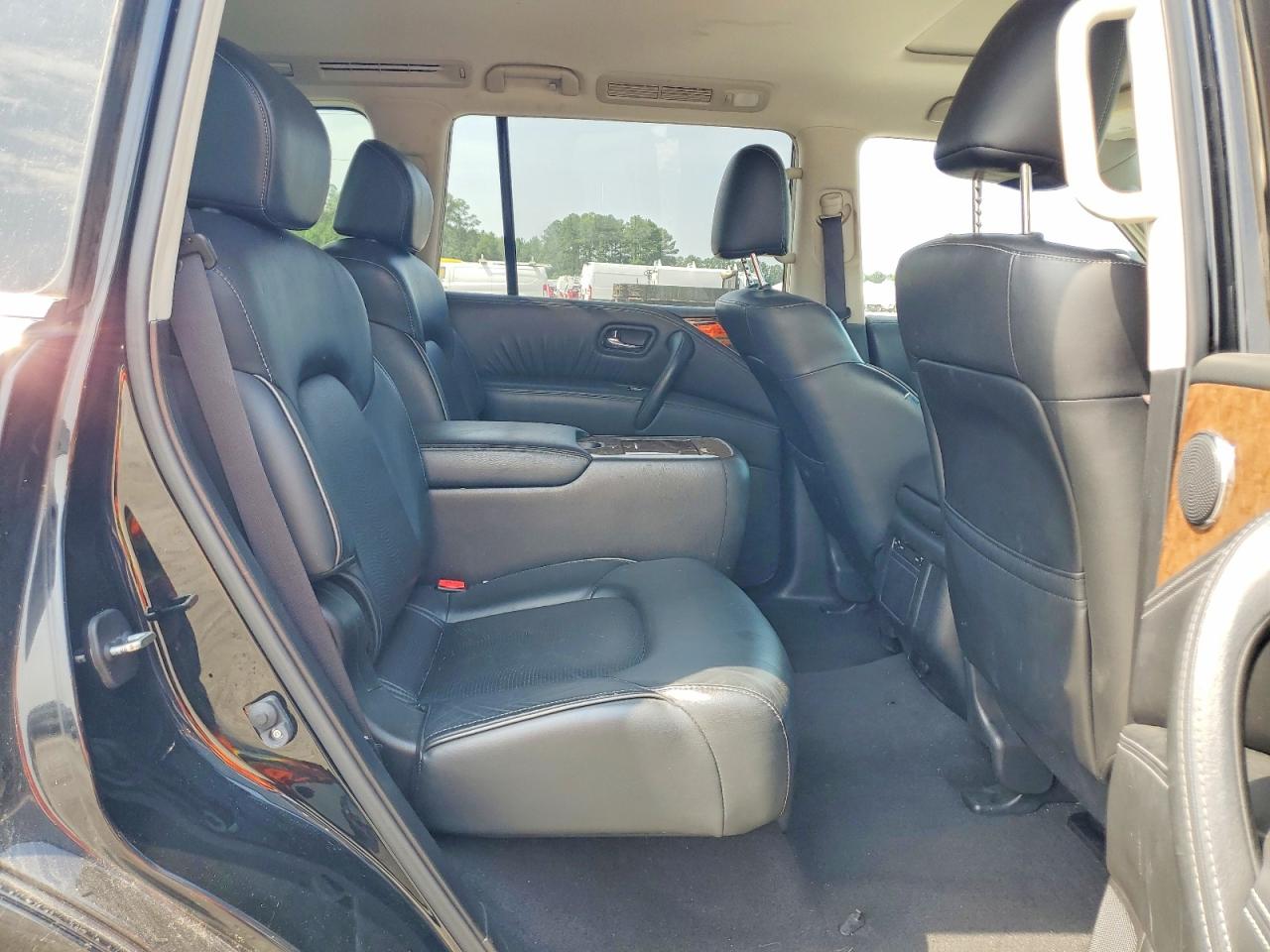 INFINITI Qx Base