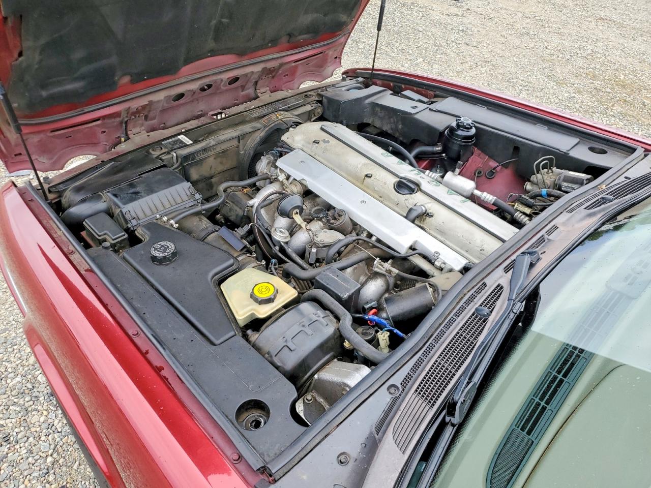 Jaguar Xj6