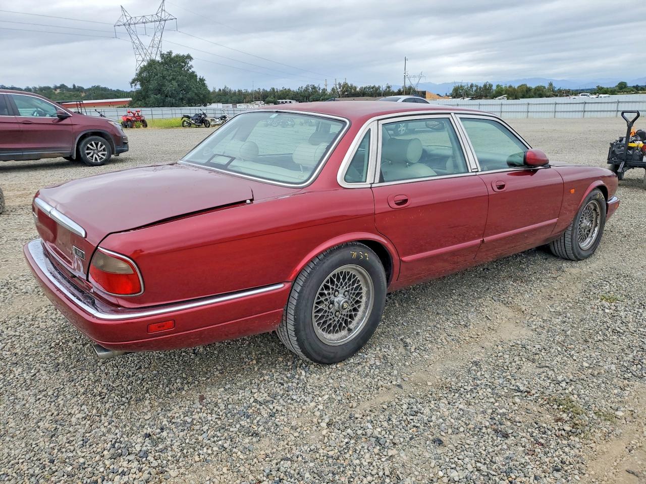 Jaguar Xj6