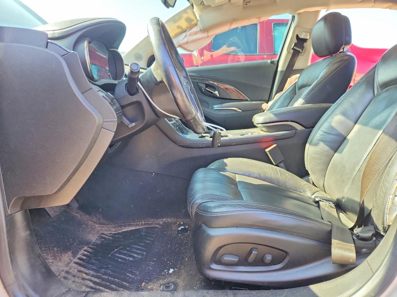 Buick LaCrosse Touring