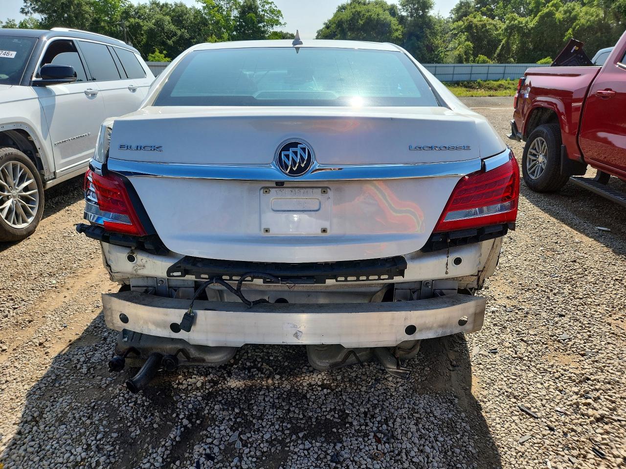 Buick LaCrosse Touring