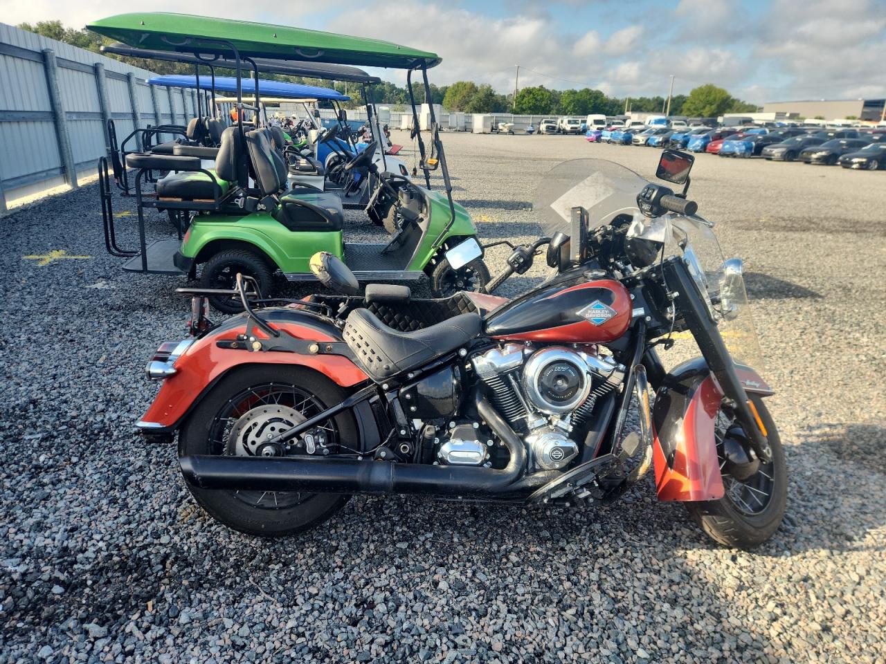 Salvage Harley-Davidson Fl Image