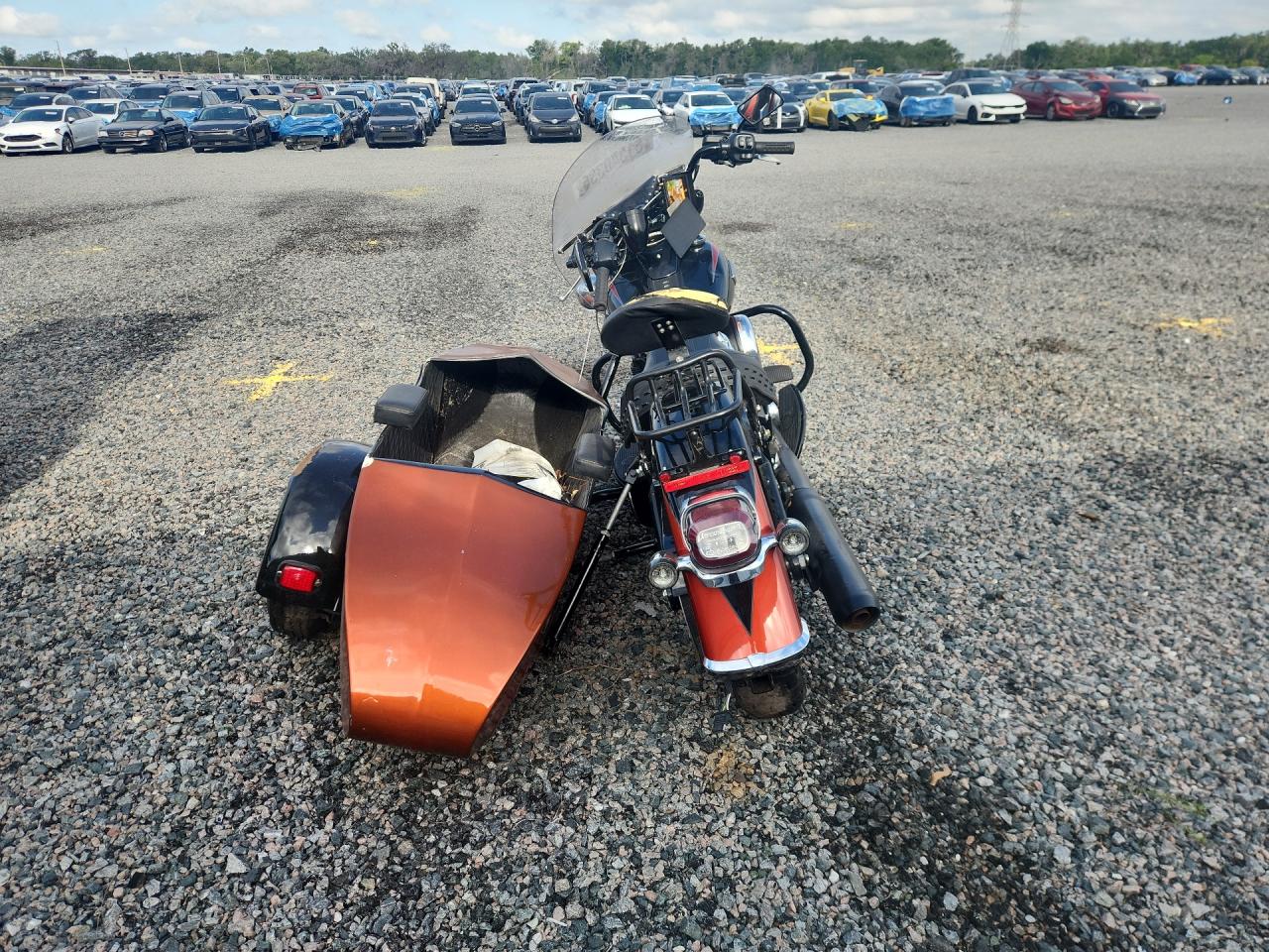 Harley-Davidson Fl