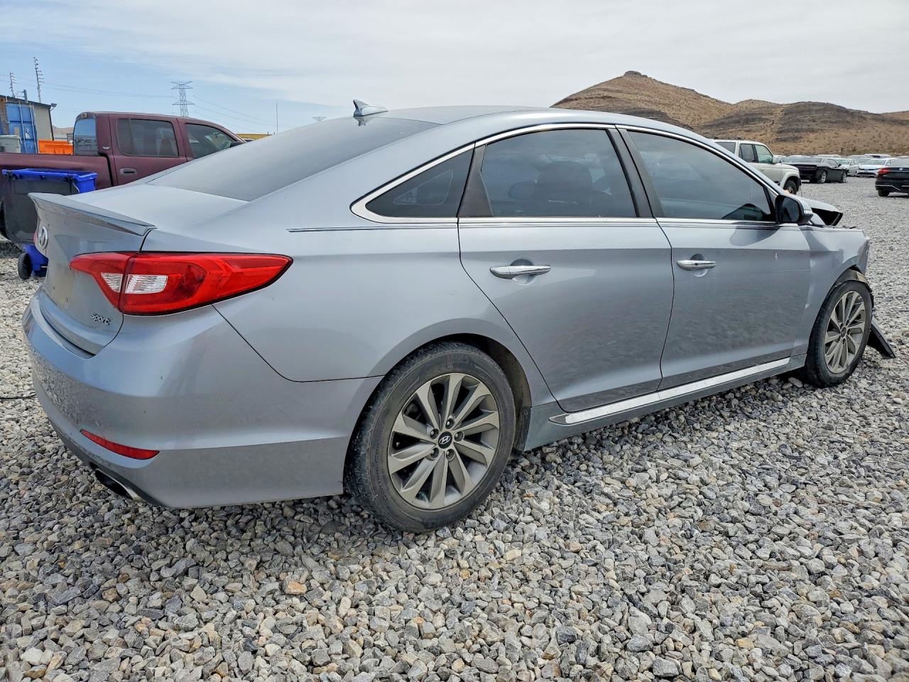 Hyundai SONATA Sport