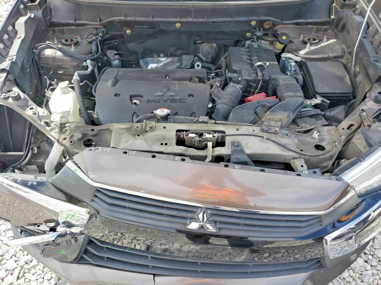Mitsubishi Outlander Es