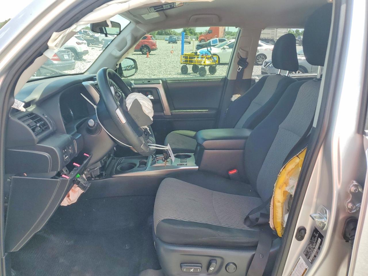 Toyota 4Runner Sr5
