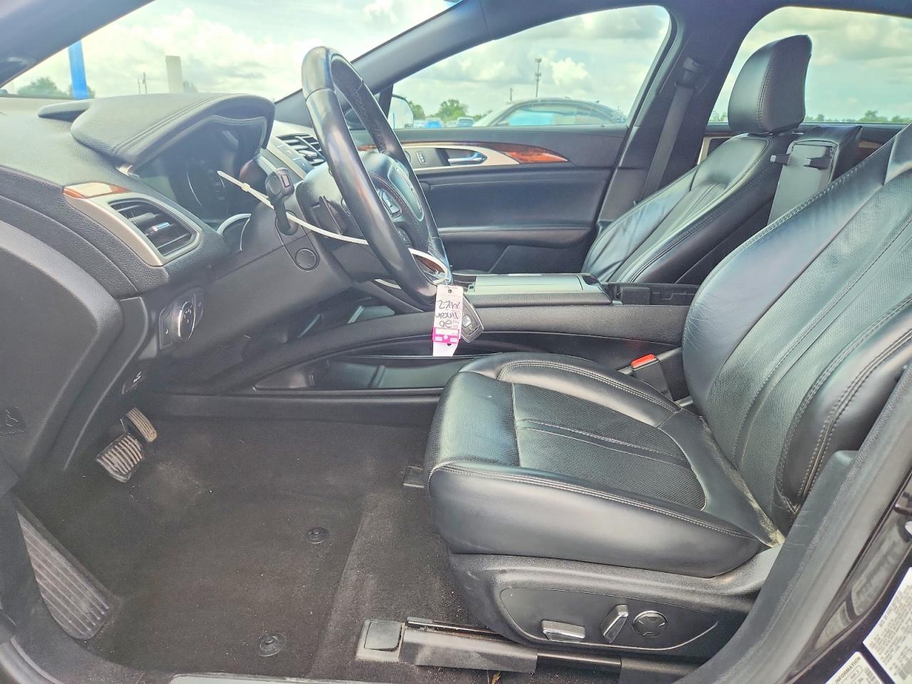 Lincoln MKZ Reserve
