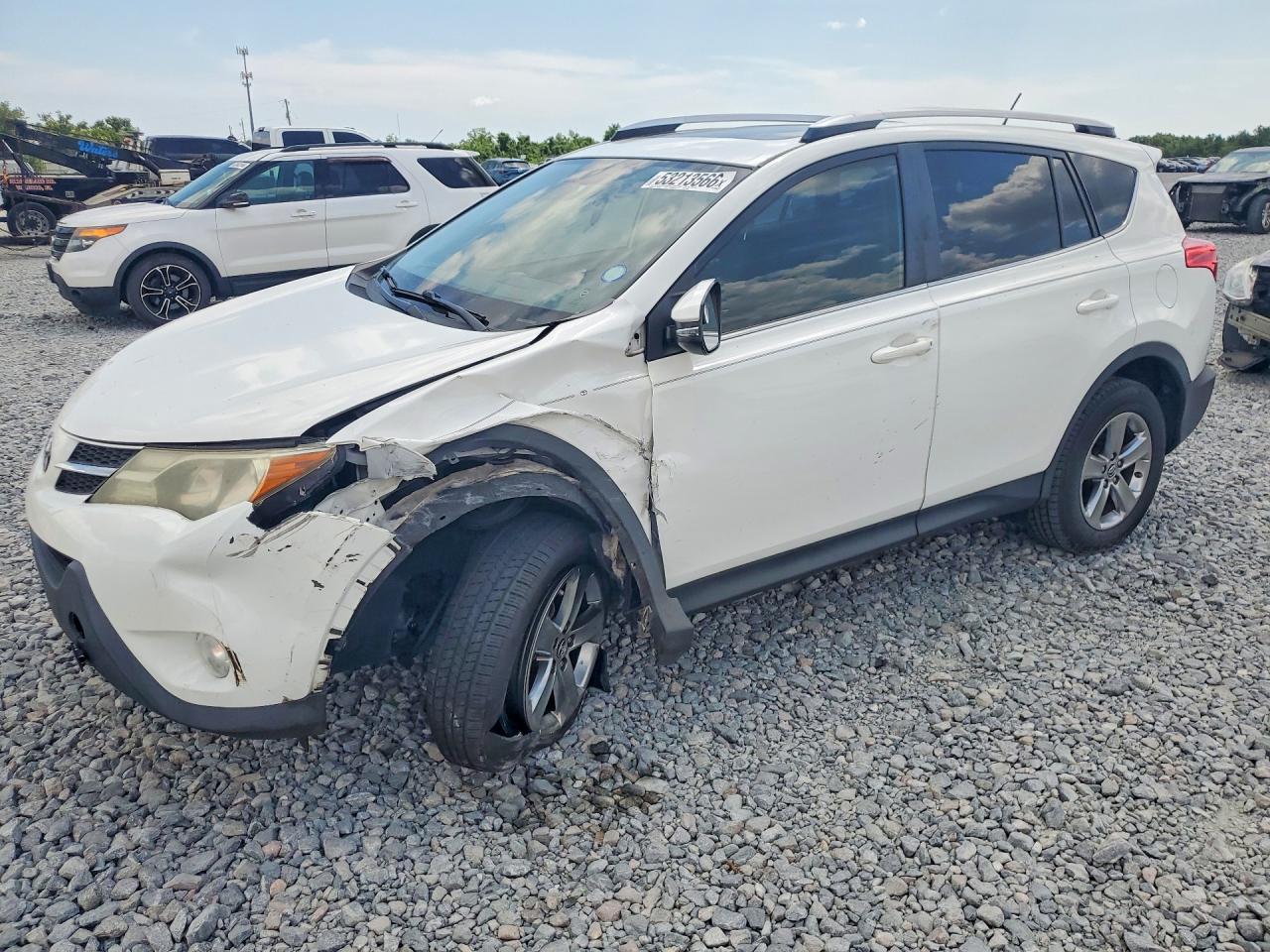 Salvage Toyota RAV4 Image