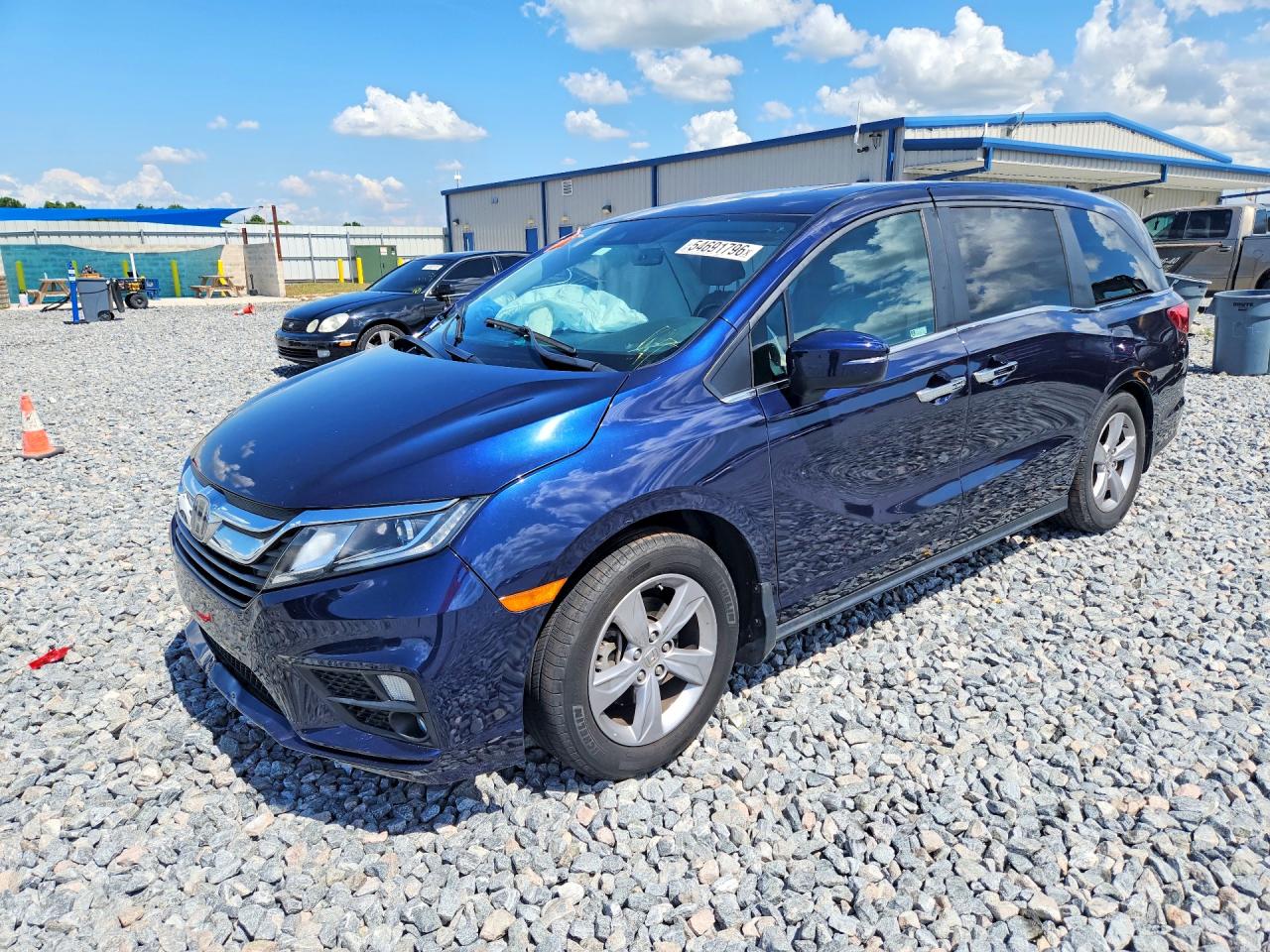Salvage Honda Odyssey Image