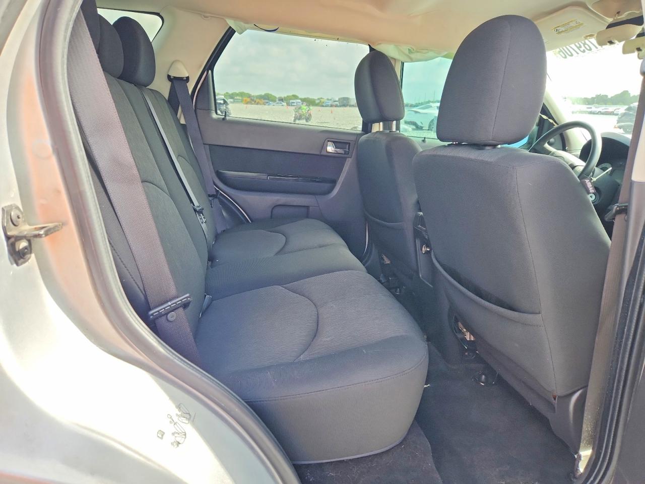 Mazda Tribute I