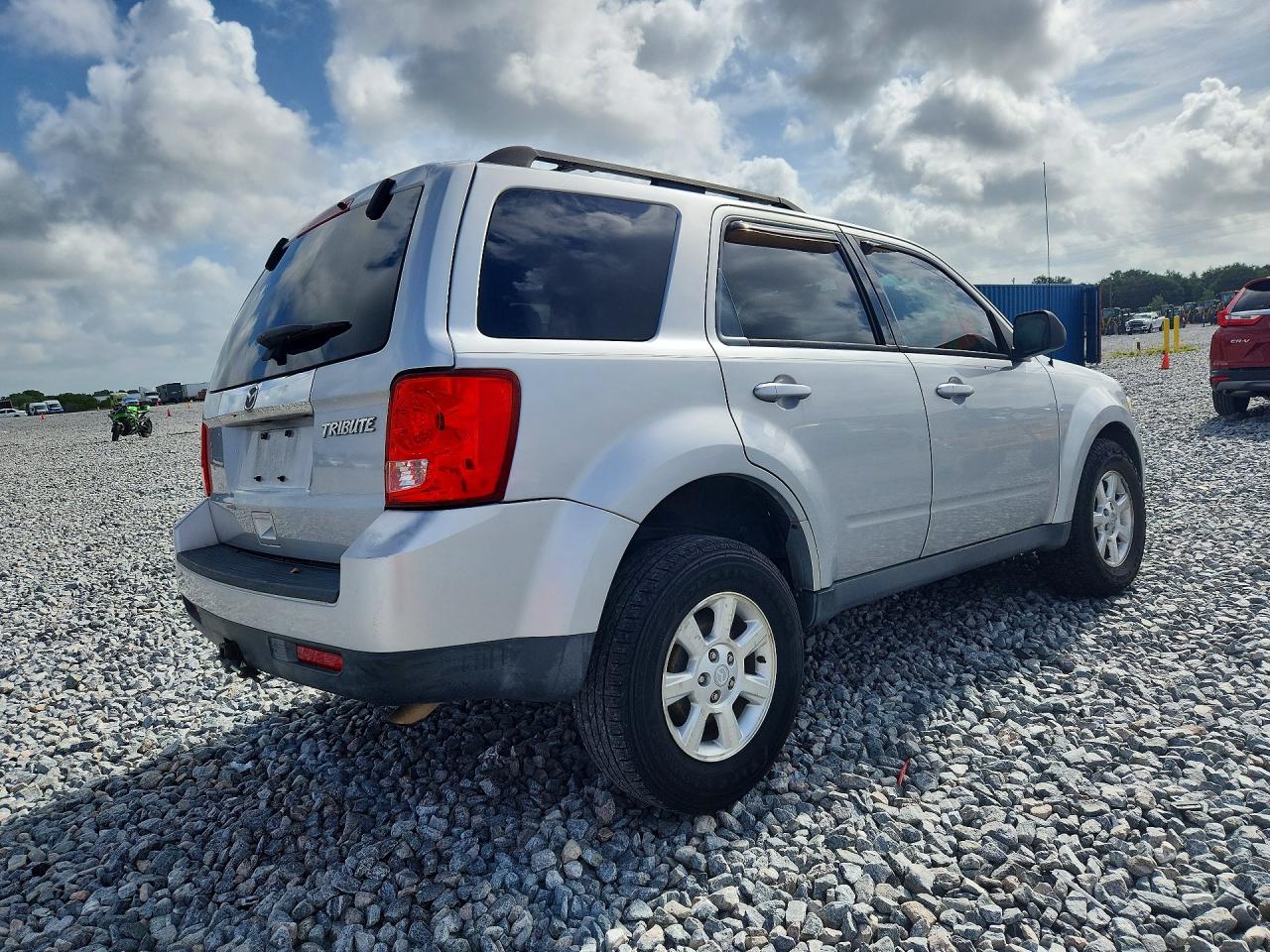 Mazda Tribute I