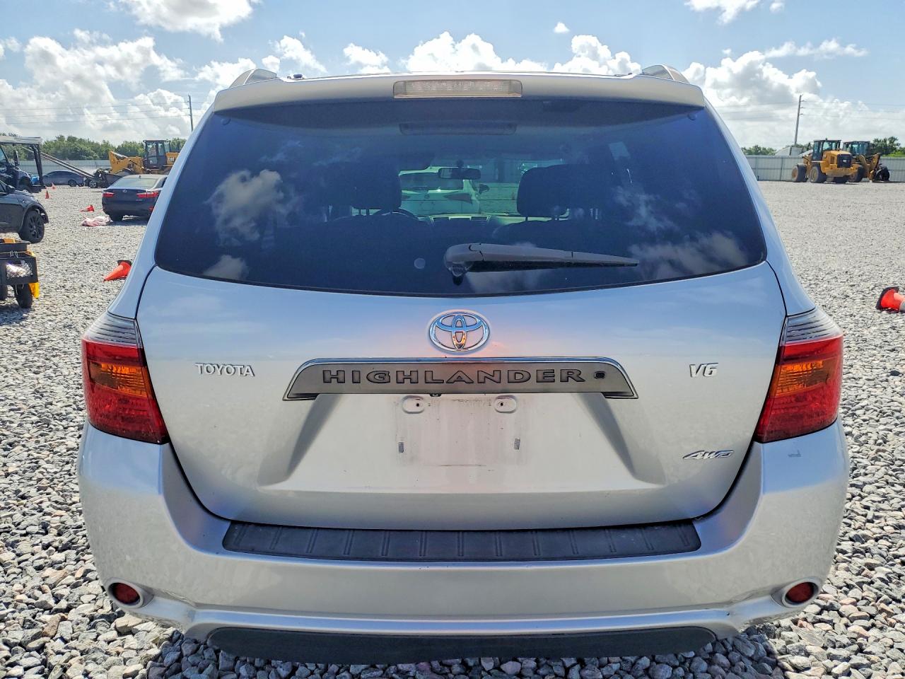 Toyota Highlander Sport